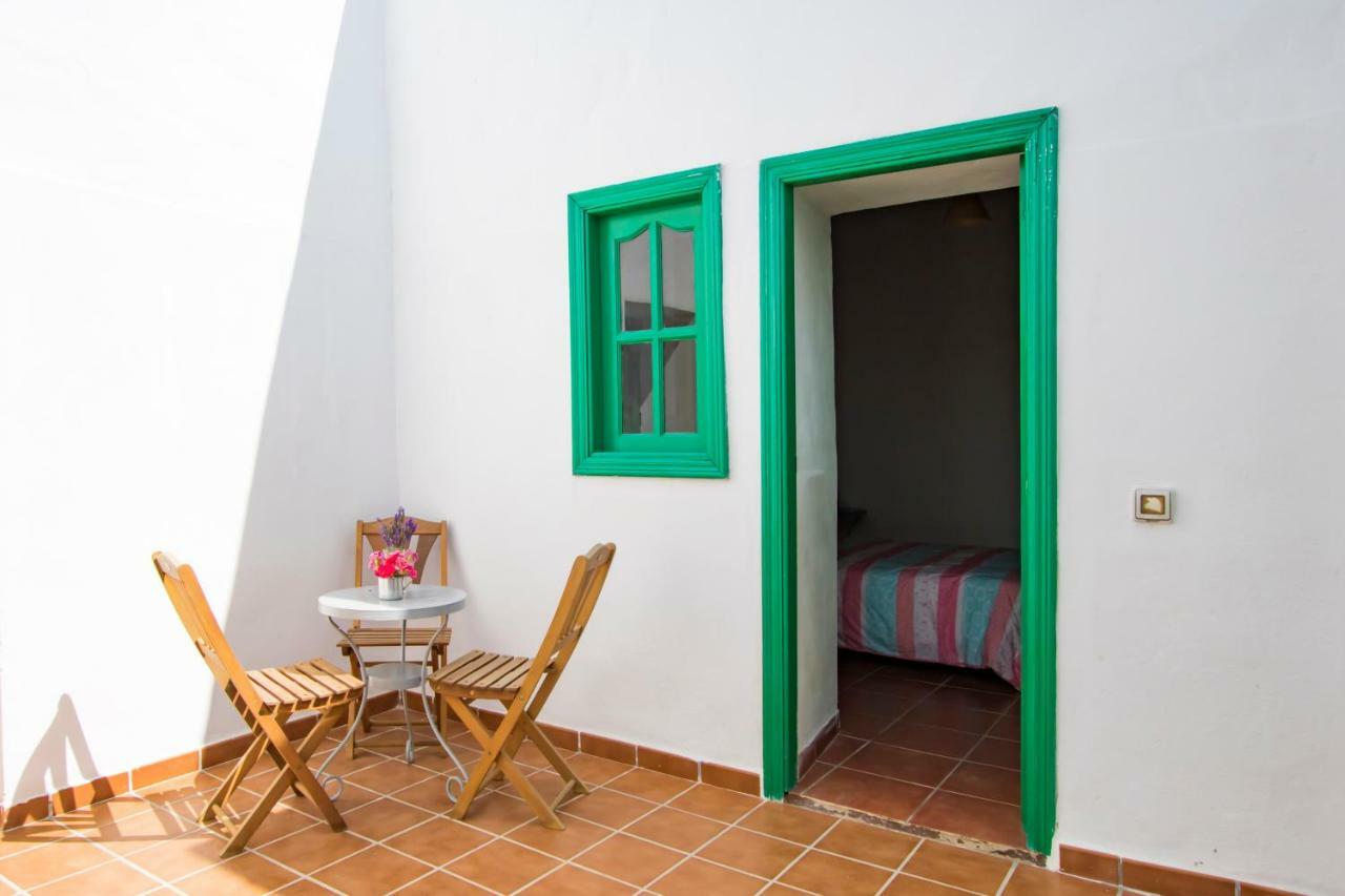 Casa Mi Tio Perico ξενώνας Mala Εξωτερικό φωτογραφία